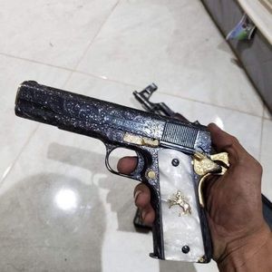 Meet your Posher, Edgar